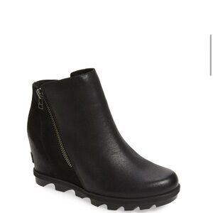 Sorel Black Wedge Ankle Booties